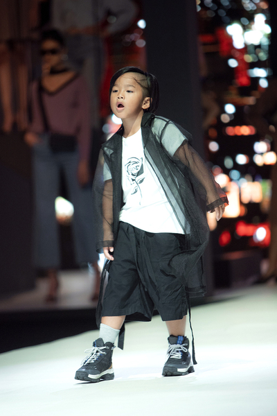 fashion-show 112SIXDO photo KIENGCANTEAM.jpg